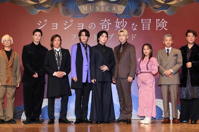 「橋本環奈はぶっつけ本番」“準備不足”で一部公演中止のミュージカル『ジョジョの奇妙な冒険 ファントム…